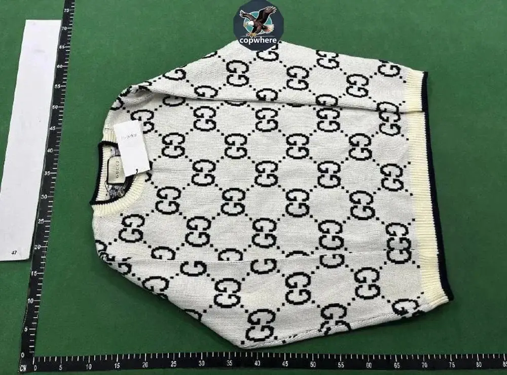 Gucci Bee Embroidery Sweater [33 styles] — foto 2 de 6