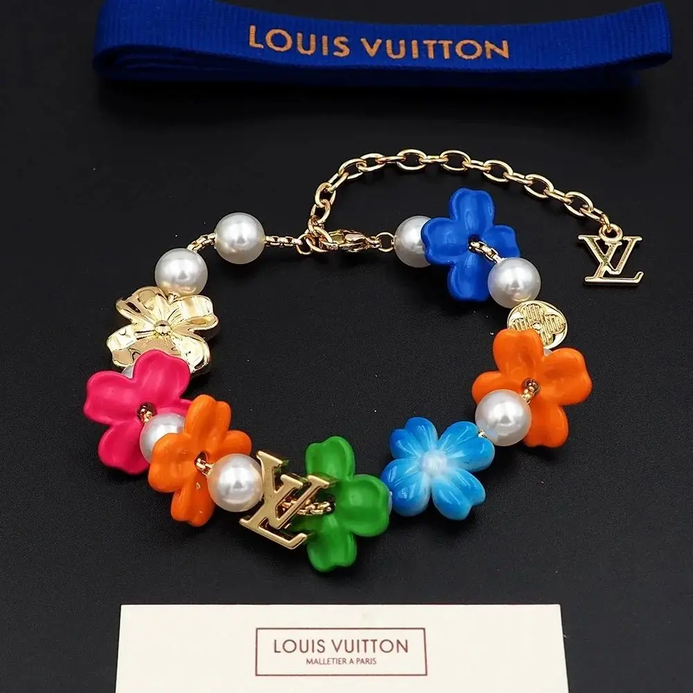 Louis Vuitton LV Floral and Glass Beaded Bracelet — foto 6 de 6