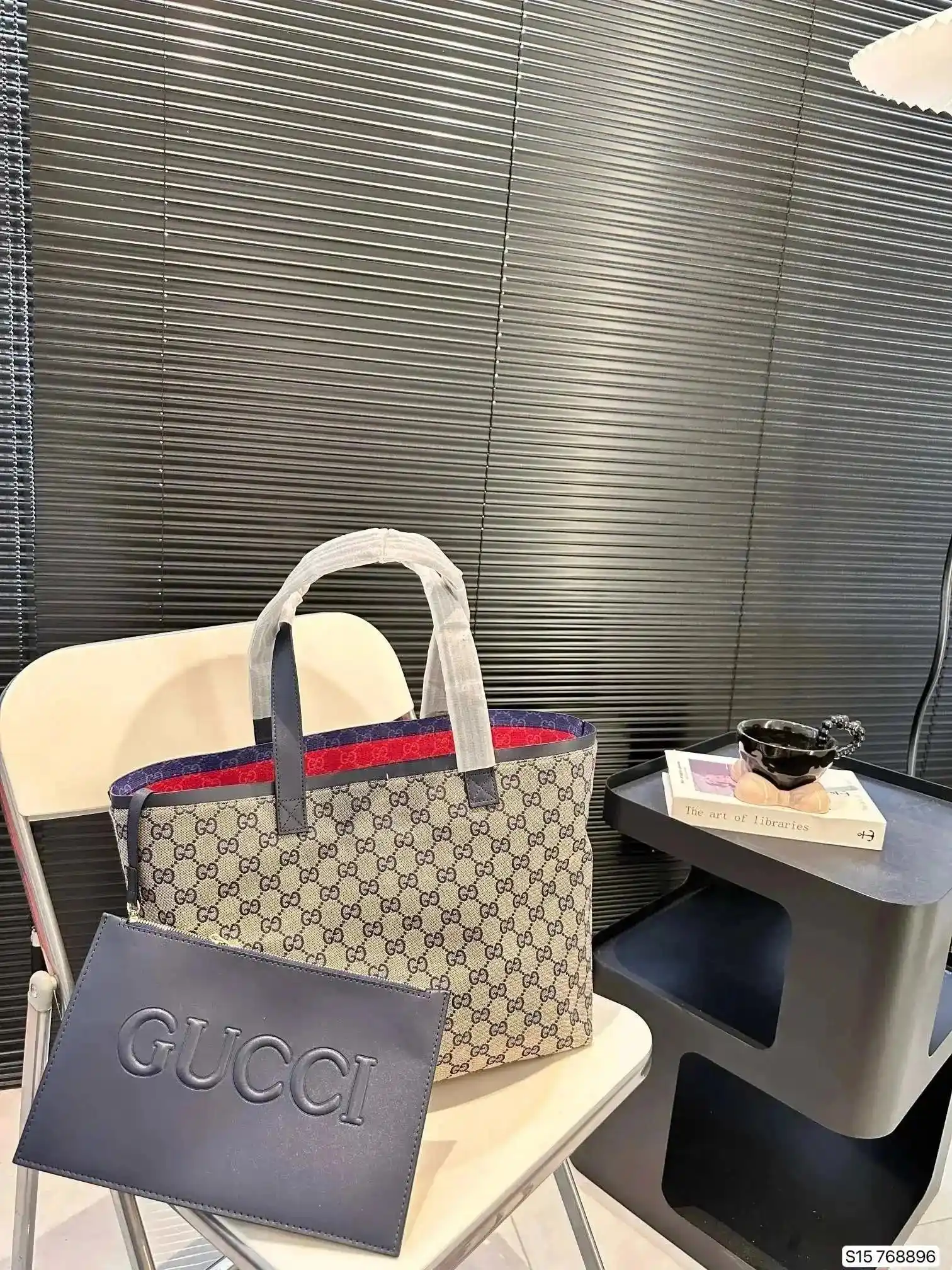 Gucci GG Supreme Tote Bag with Pouch [32 styles]