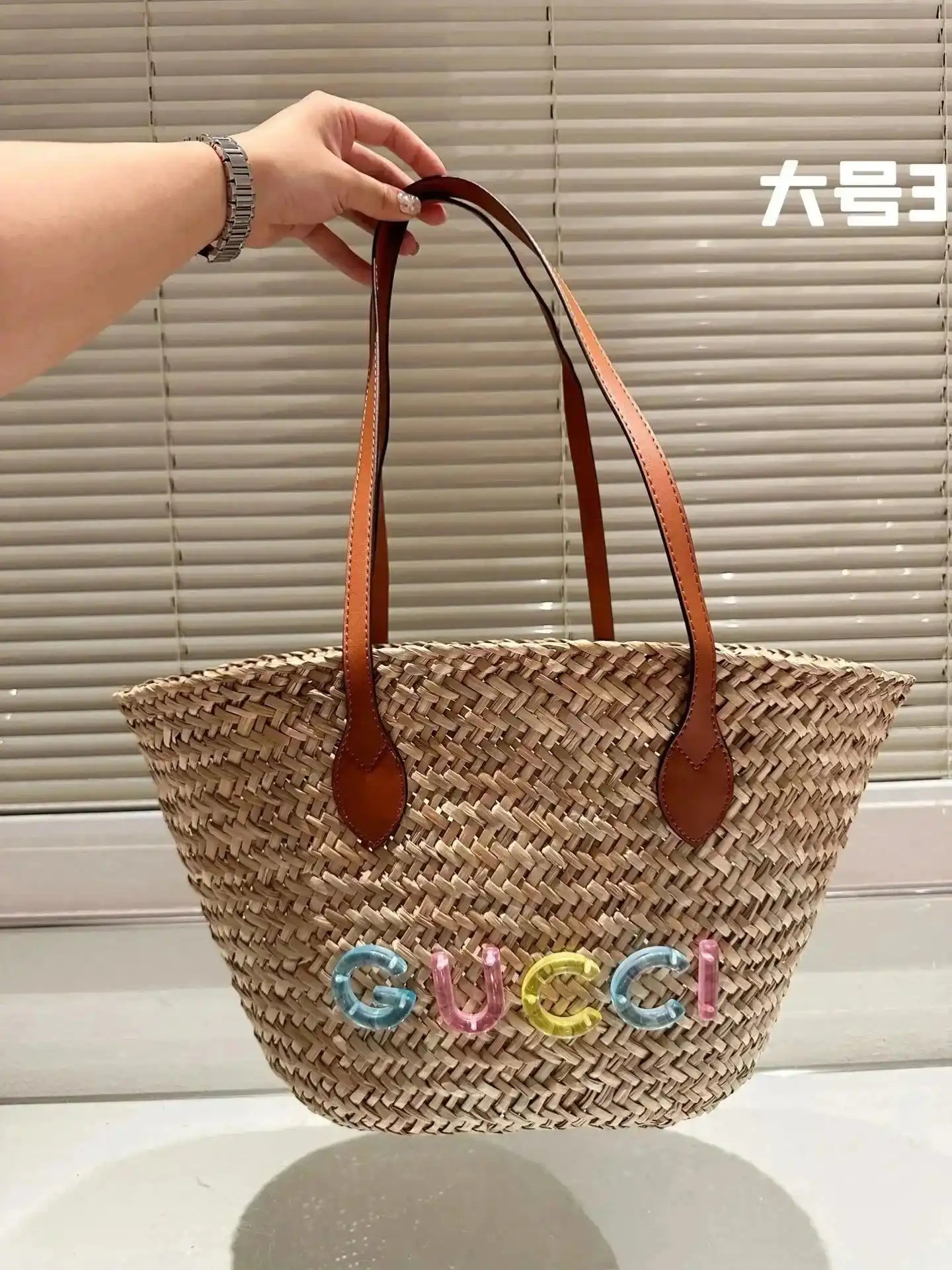 Gucci GG Supreme Tote Bag with Pouch [32 styles] — foto 4 de 6