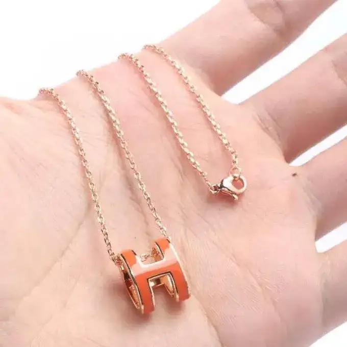 Hermès H Charm Necklace [8 styles] — foto 2 de 6