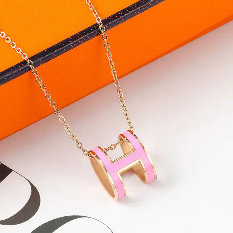 Hermès H Charm Necklace [8 styles] — foto 5 de 6