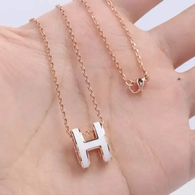 Hermès H Charm Necklace [8 styles] — foto 6 de 6