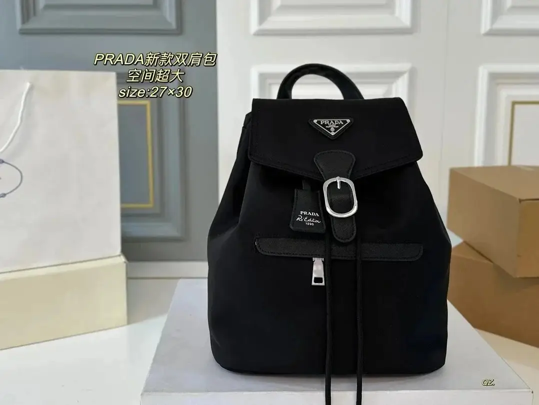 Prada Re-Nylon Backpack [32 styles] — foto 2 de 6