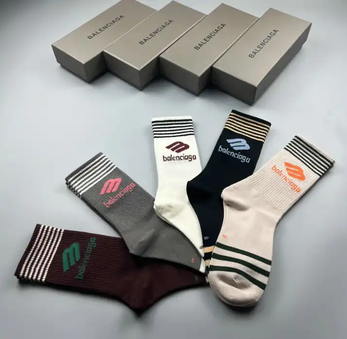 ESSENTIALS FG Socks [AMI & GUCCI Inspired] — foto 6 de 6