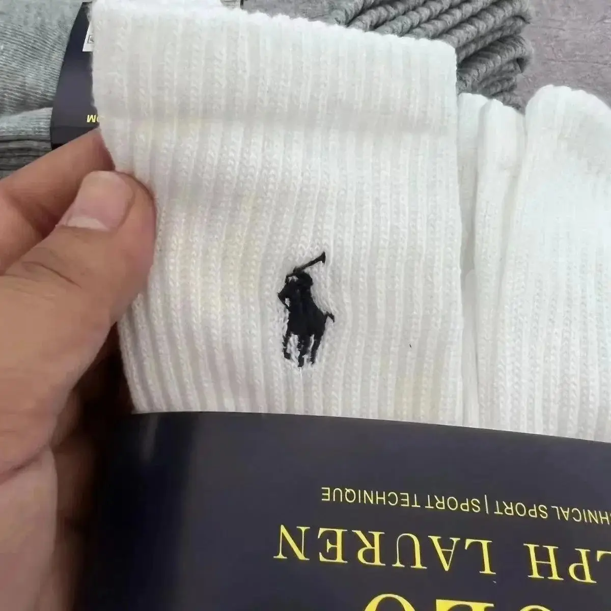 Ralph Lauren Basic Sport Socks [20 styles] — foto 2 de 6