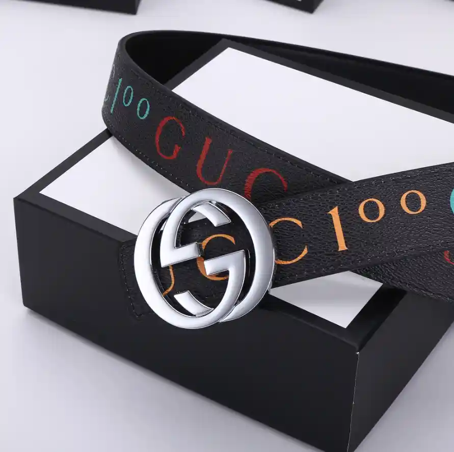 Gucci GG Supreme Belt [11 styles] — foto 3 de 6