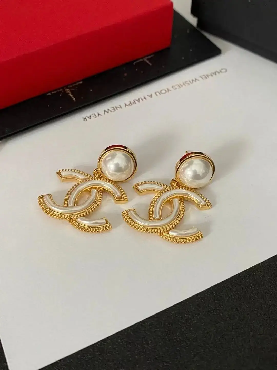Chanel Fashion Earrings — foto 3 de 6