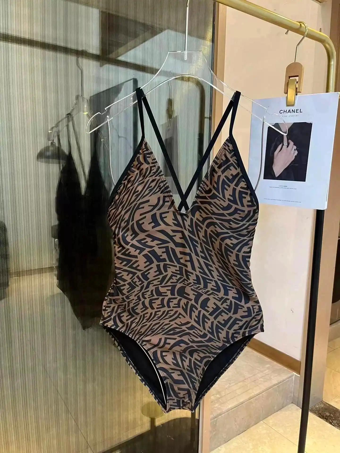Fendi Swimsuit — foto 4 de 6