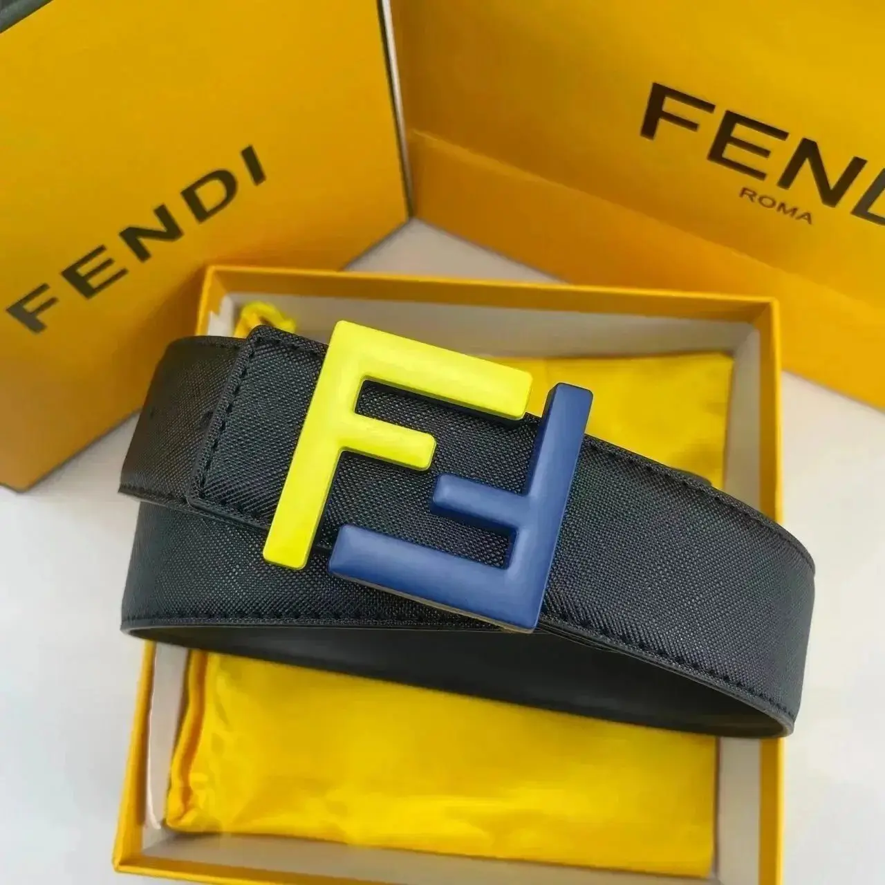 FENDI FF Logo Belt [40 styles] — foto 6 de 6
