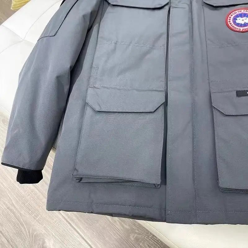 Canada Goose Expedition Down Jacket [40+ Styles] — foto 6 de 6
