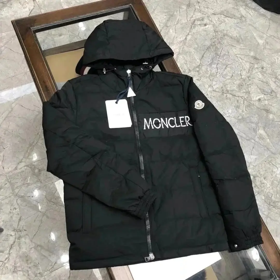 Moncler Maya Puffer Jacket — foto 6 de 6
