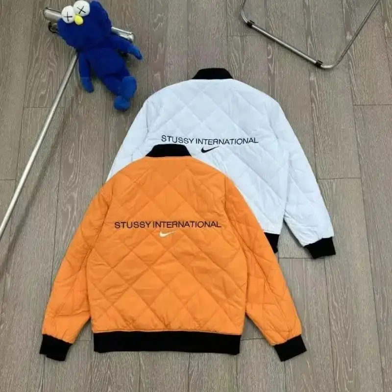 Stussy x Nike Bomber Jacket [2 styles] — foto 4 de 6