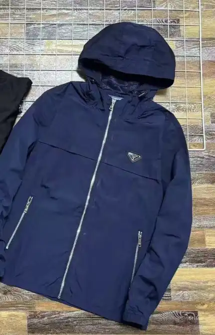 Prada Linea Rossa Hooded Jacket [Multiple Colors Available] — foto 5 de 6