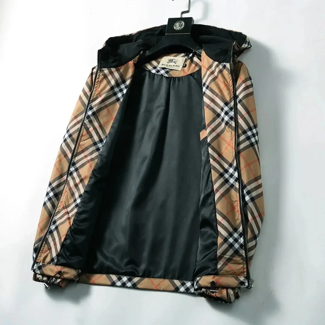 Burberry Check Print Hooded Jacket — foto 6 de 6
