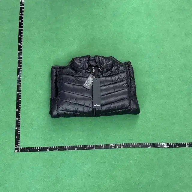 STONE ISLAND Hooded Puffer Jacket [28 styles] — foto 5 de 6