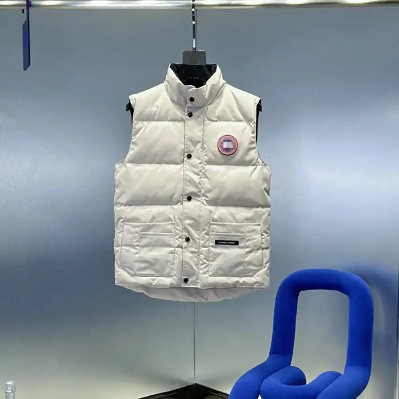 Canada goose sleeveless down jacket — foto 3 de 6