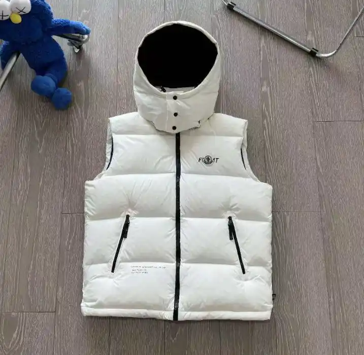 Moncler MAYA Vest [3 styles] — foto 5 de 6