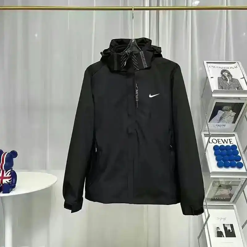 Nike and Under Armour Hooded Jackets [Black & Cream Colors Available] — foto 2 de 6