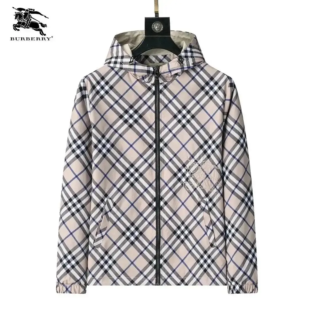 Burberry Check Print Hooded Jacket [38+ colors] — foto 3 de 6
