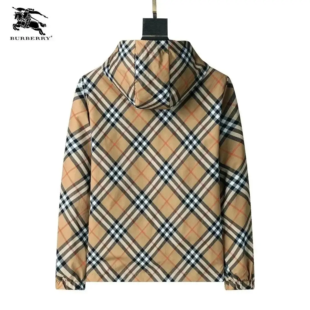 Burberry Check Print Hooded Jacket [38+ colors] — foto 5 de 6
