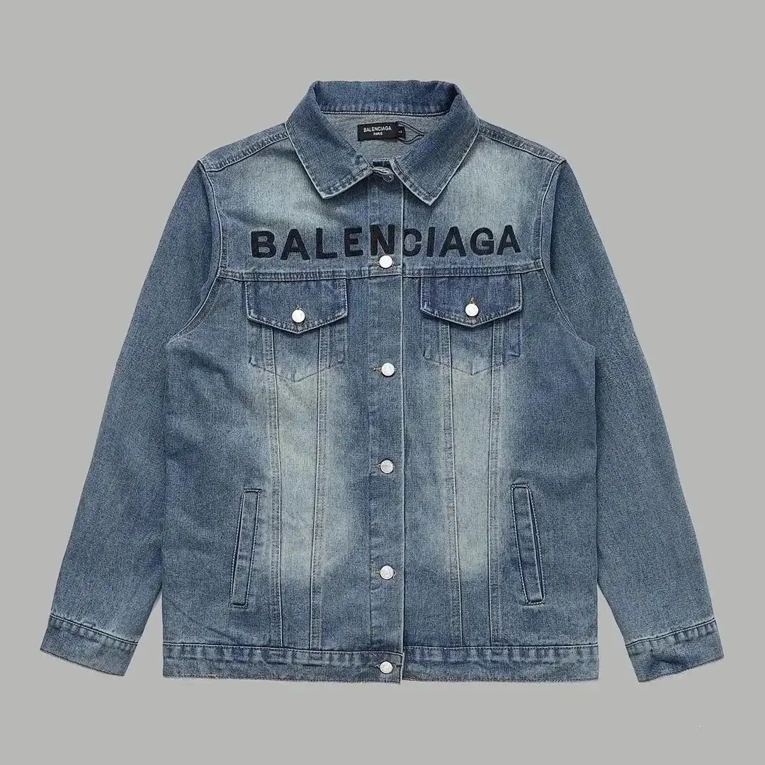 Balenciaga Denim Jacket — foto 3 de 6