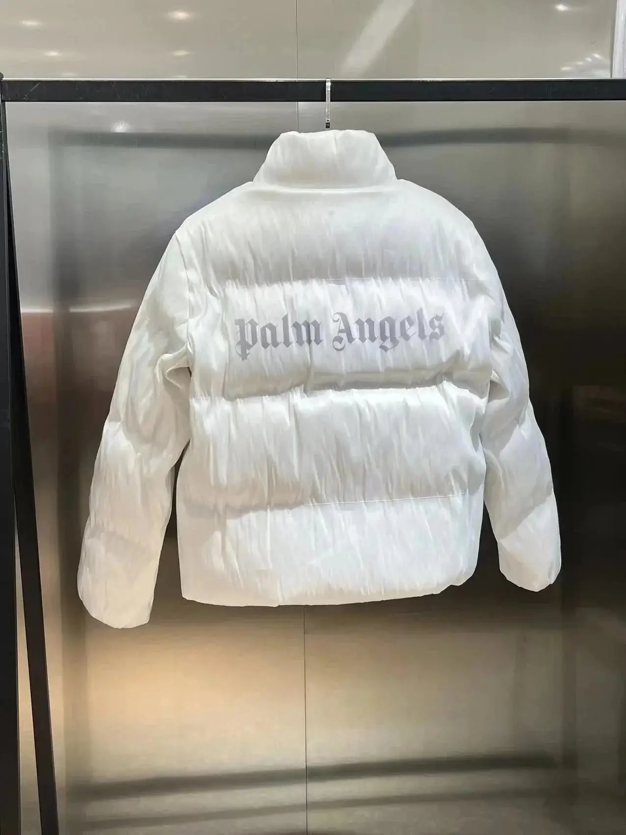 Palm Angels Luminous Down Jacket [2 styles] — foto 3 de 6