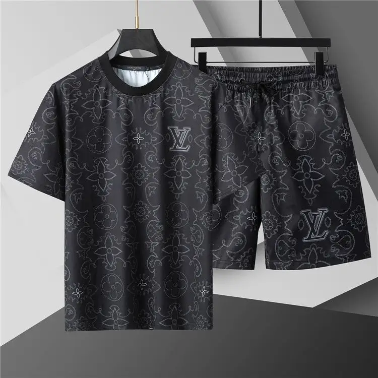 Burberry LV Dior Gucci t-shirt Shorts Suits — foto 4 de 6