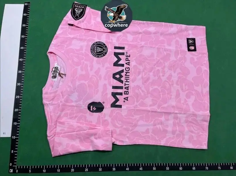 Bape T shirt — foto 3 de 6