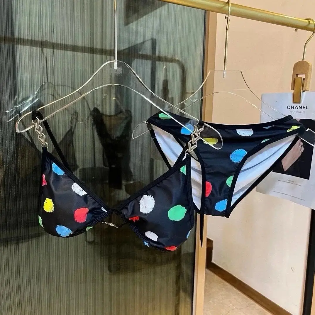 Louis Vuitton Swimsuit — foto 3 de 6