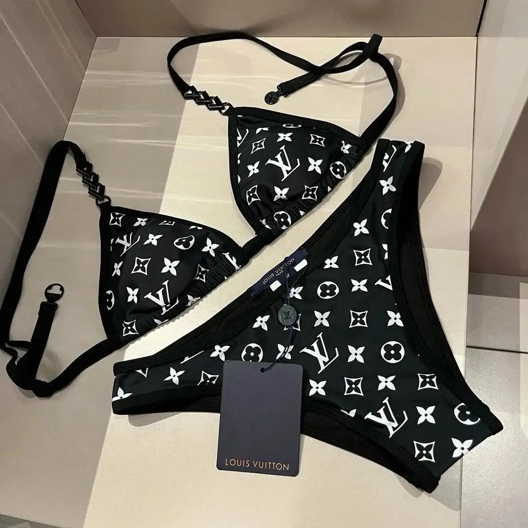 Louis Vuitton Swimsuit — foto 5 de 6