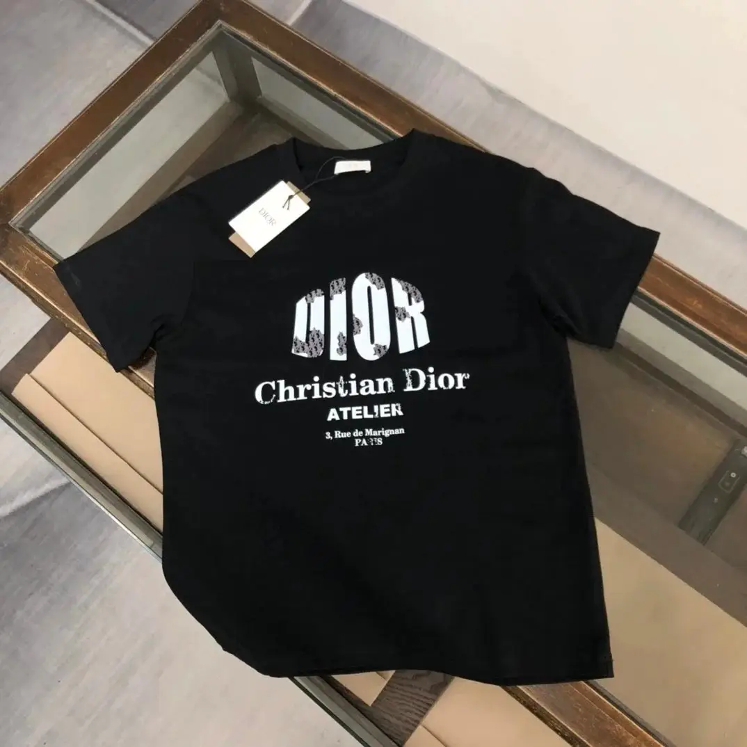 Christian Dior Men's Black T-Shirt with Logo Print — foto 2 de 6