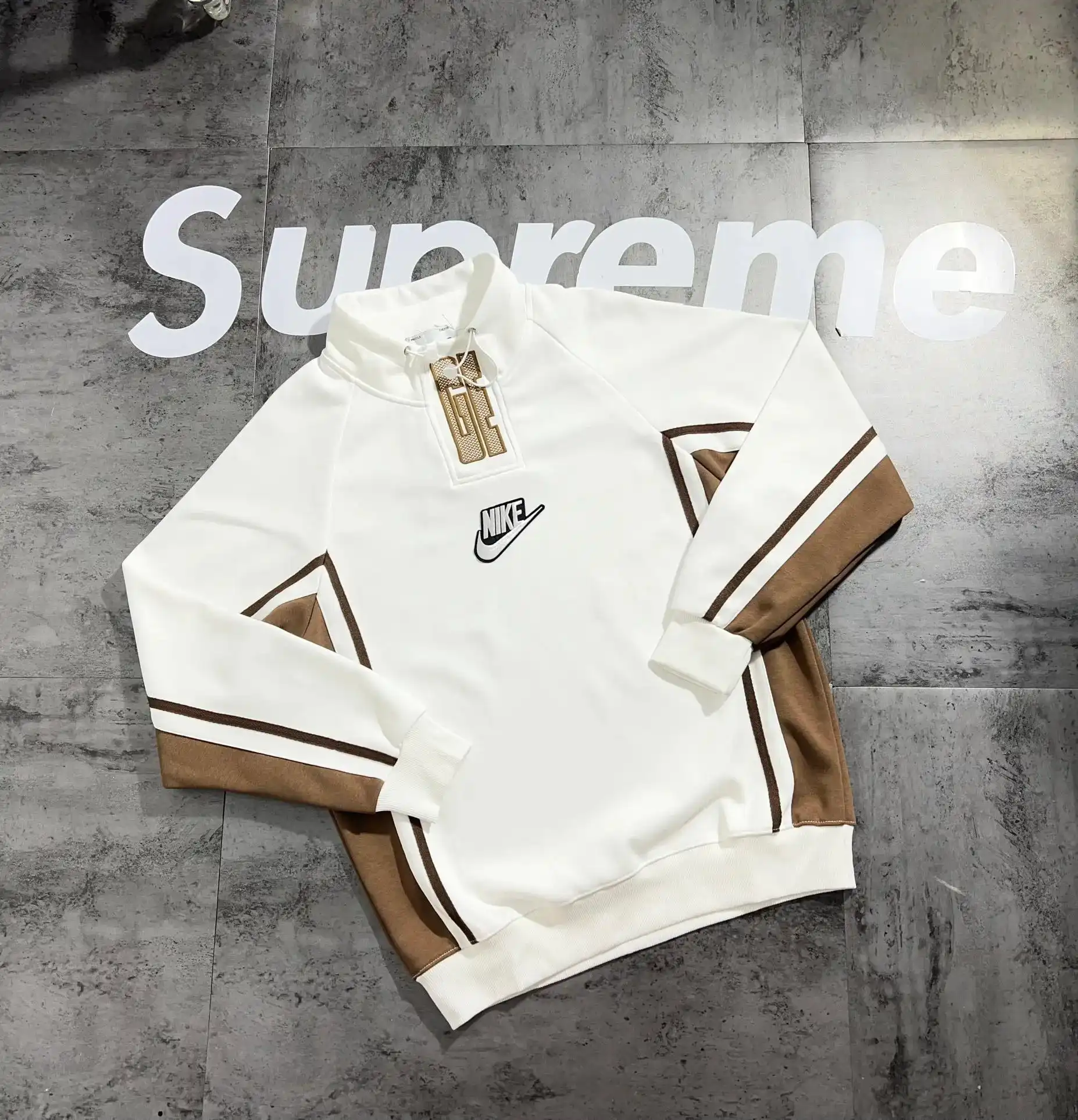 Nike Brabus Sweater [22 styles] — foto 5 de 6