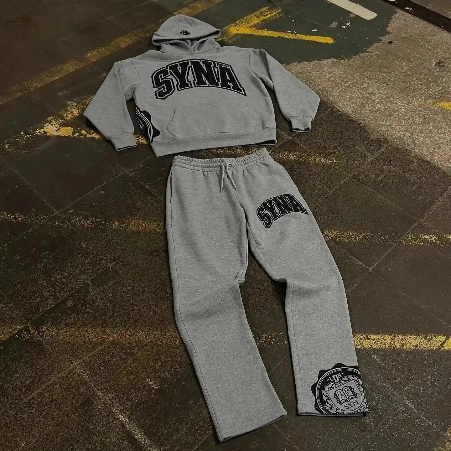 Synaworld Hoodies/Sweaters [38 styles] — foto 5 de 6