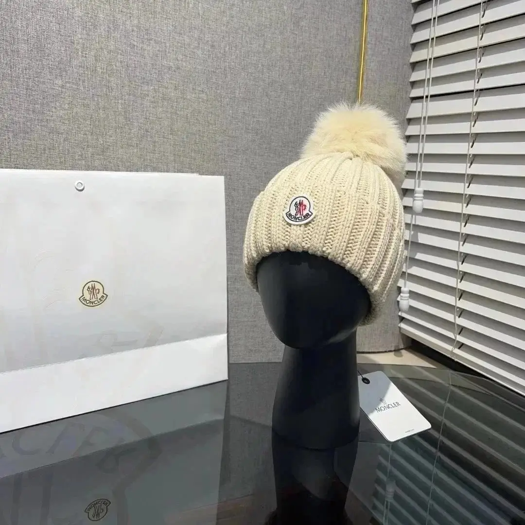 Moncler Beanie [39 styles] — foto 5 de 6