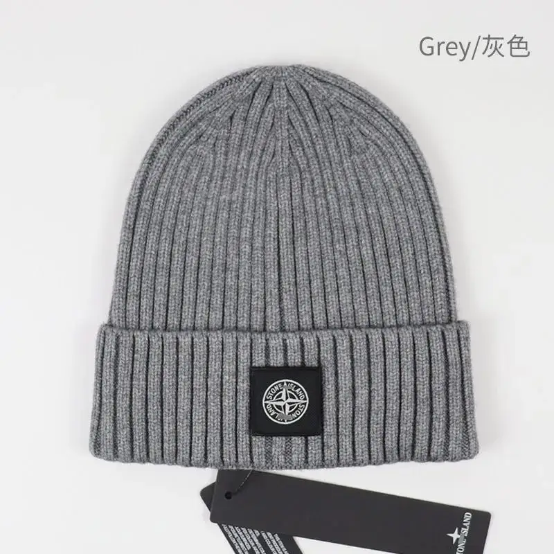 Stone Island Knitted Hat [4 styles] — foto 3 de 6