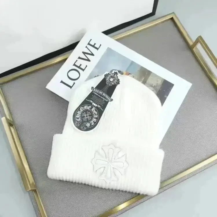 Chrome Hearts hats — foto 3 de 6
