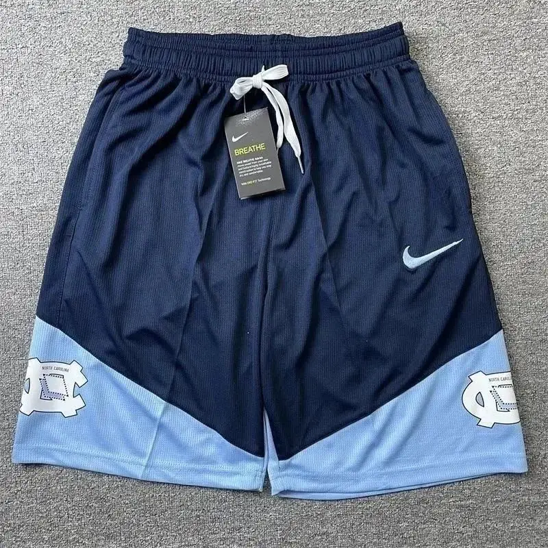 Nike shorts — foto 6 de 6