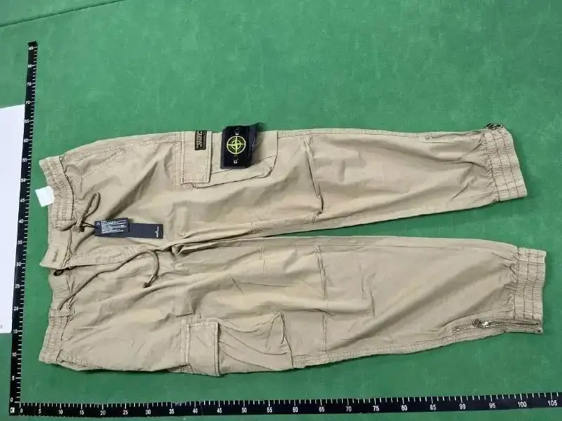 Stone Island Cargo Pants (40 styles) — foto 3 de 6