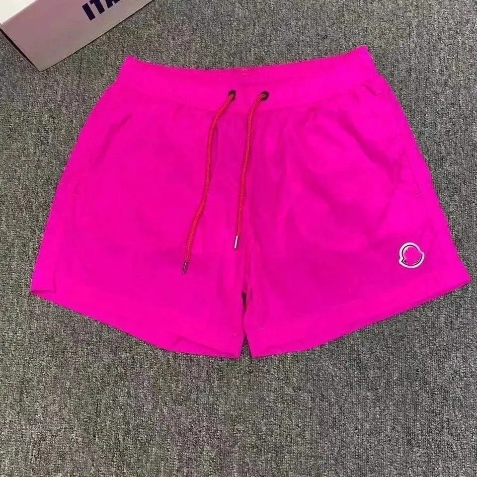 Moncler Shorts — foto 5 de 6