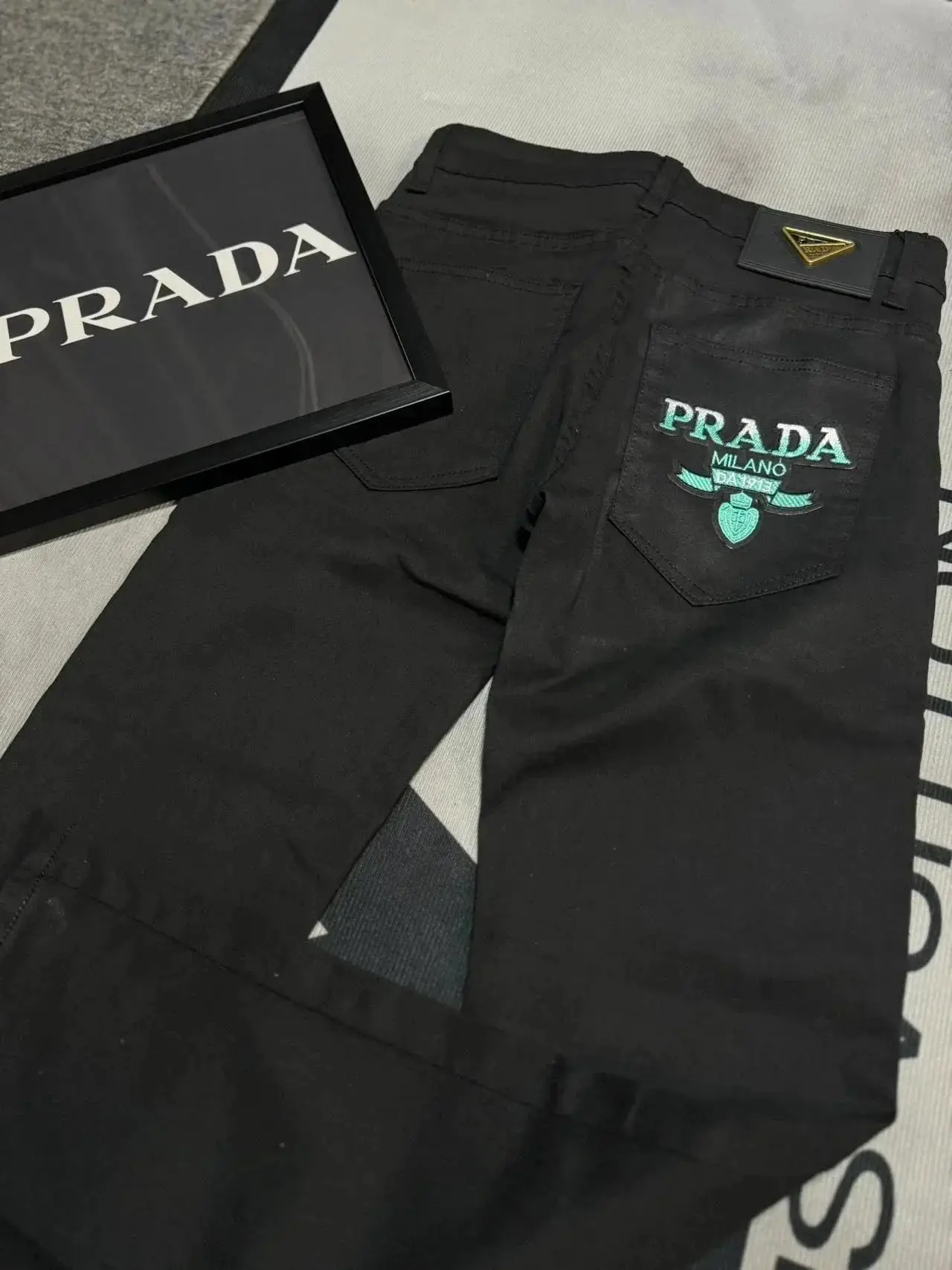 Prada High-Waist Jeans — foto 5 de 6