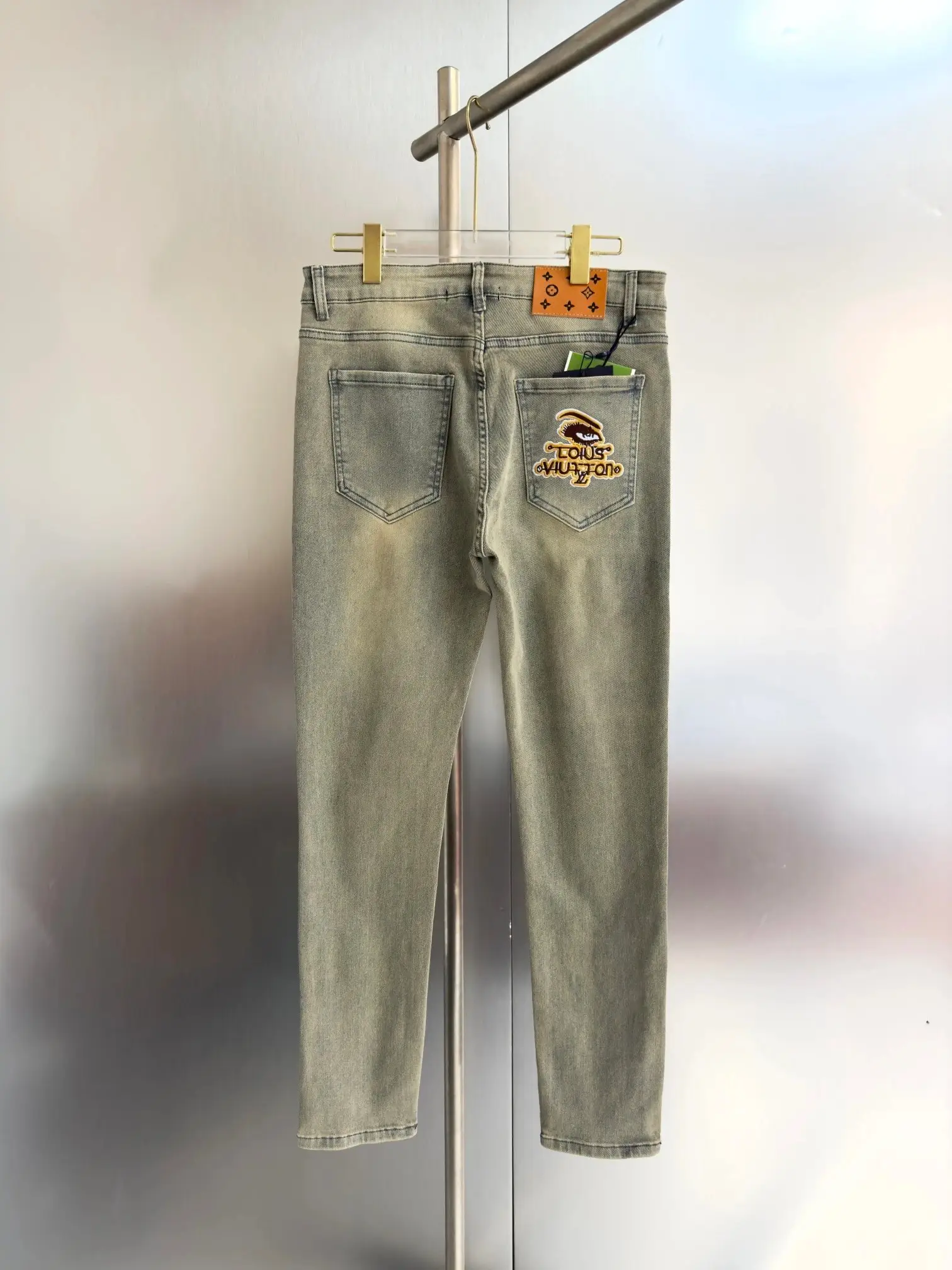 LV Black Straight-Leg Pants [18 styles] — foto 6 de 6