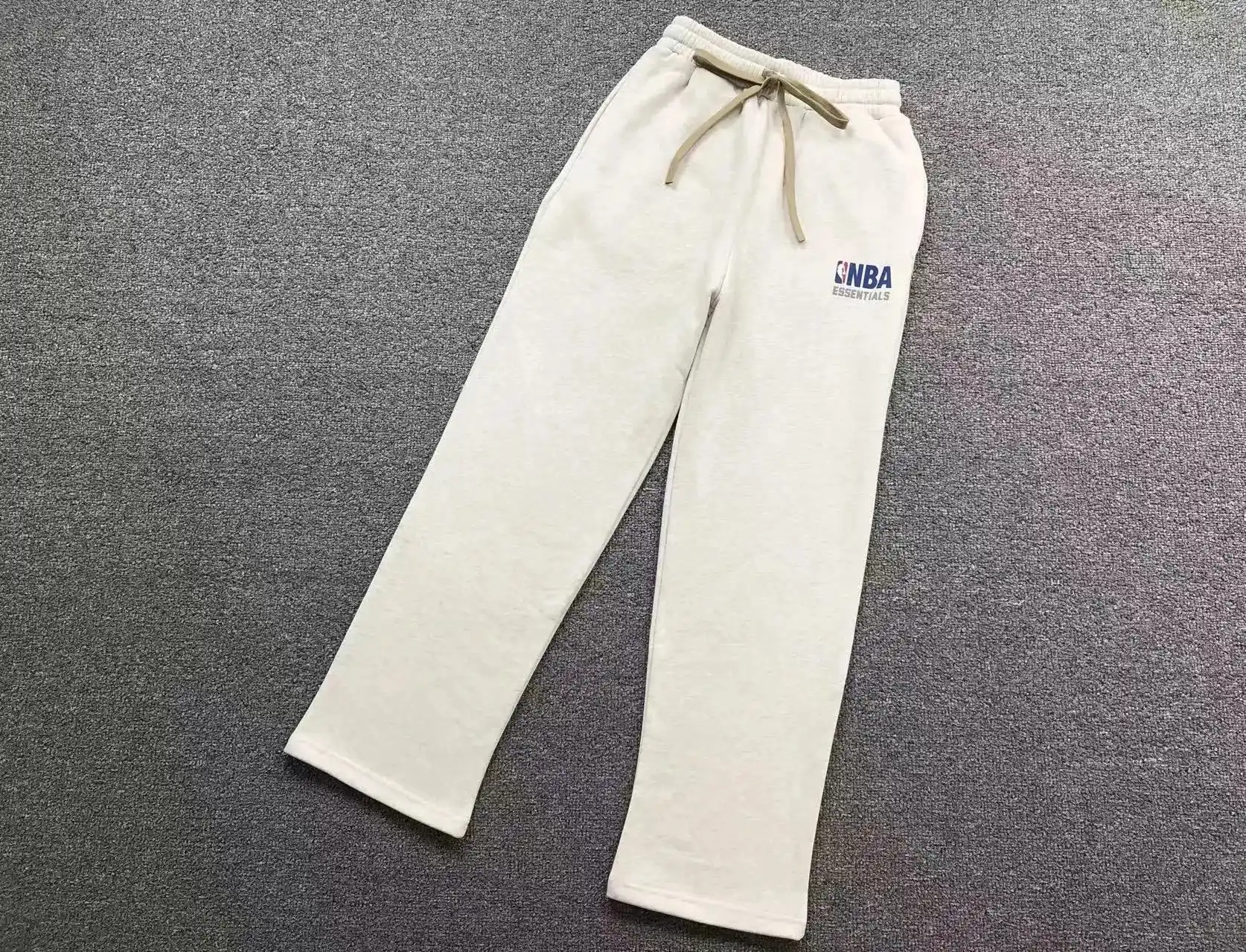 NBA Essentials Pants [25 styles] — foto 3 de 6