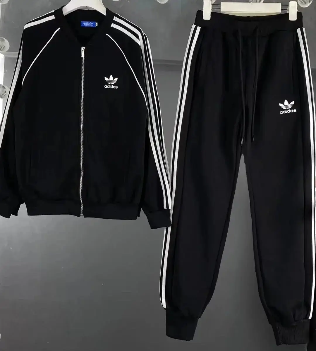 Prada Tracksuit — foto 3 de 6
