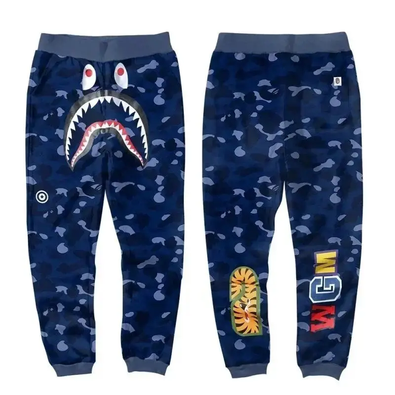 BAPE Shark Camo Pants [Multiple Colorways] — foto 5 de 6