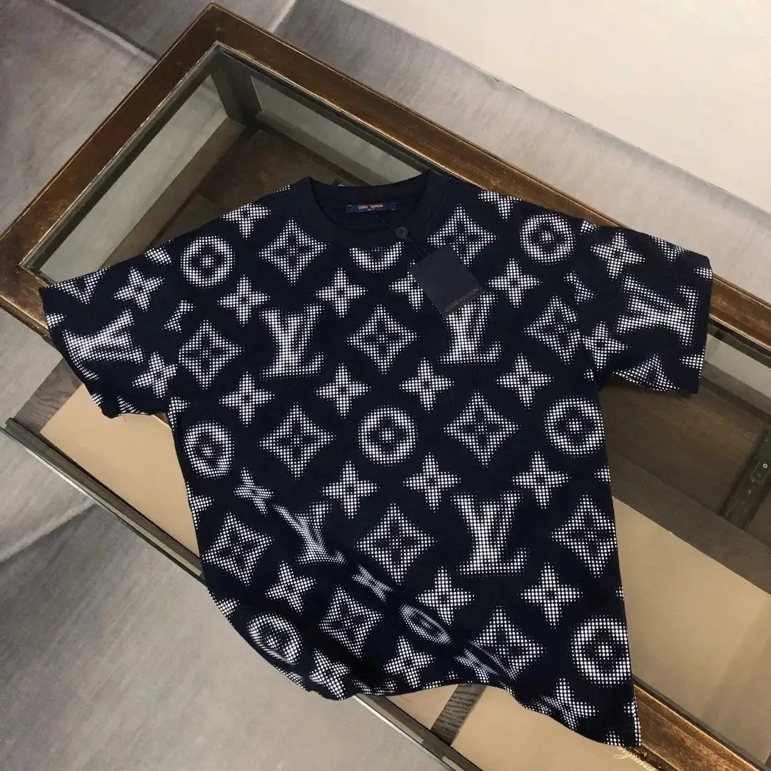 Louis Vuitton T-shirt — foto 5 de 6