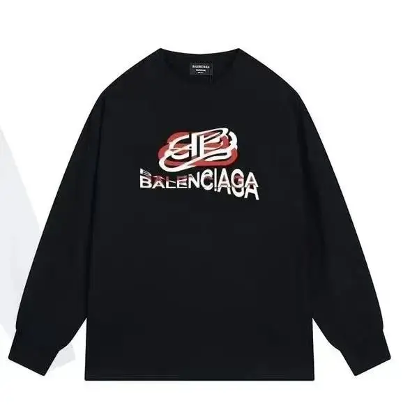 Balenciaga M Logo Sweatshirt — foto 4 de 6