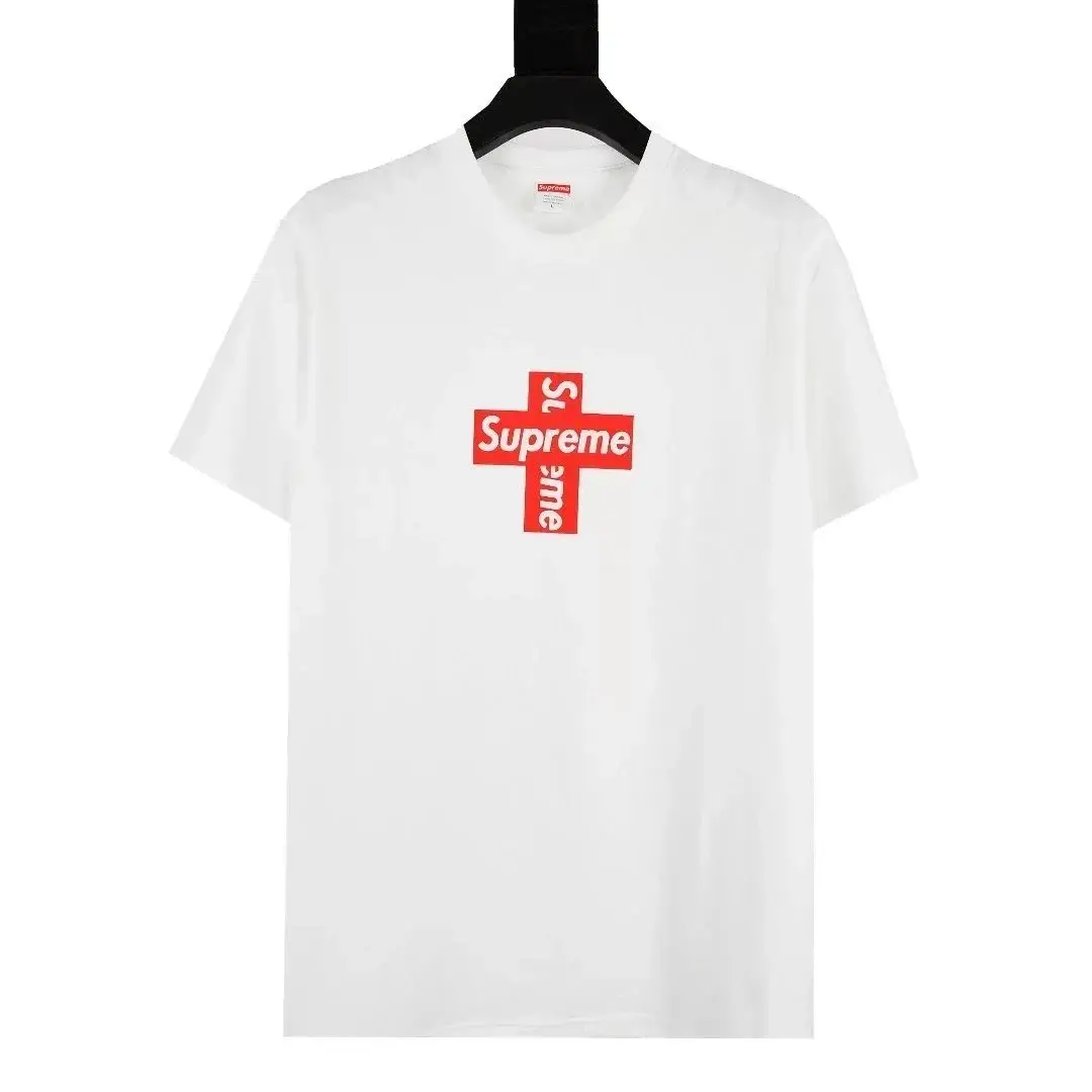 Supreme T-shirt — foto 3 de 6