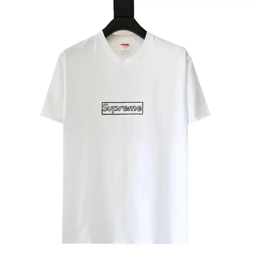 Supreme T-shirt — foto 6 de 6