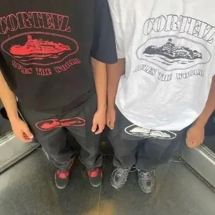 casual T-shirtsCorteiz T-Shirt [20+ styles] — foto 6 de 6